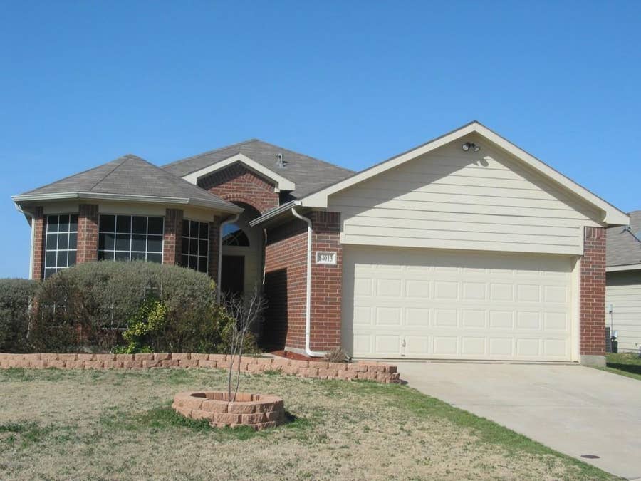 Property photo for 14013 Firebush Lane, Fort Worth, TX