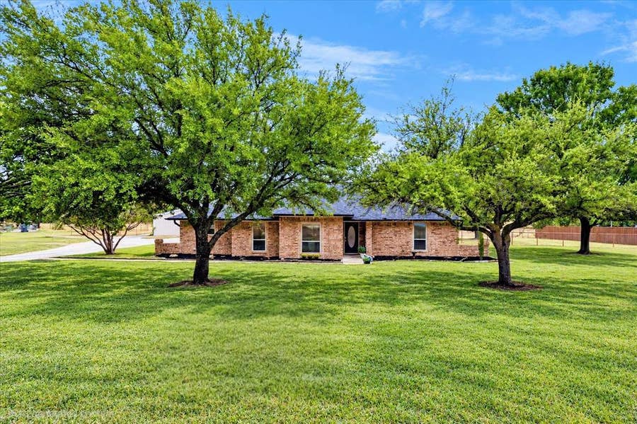 Property photo for 1694 Betts Lane, Prosper, TX