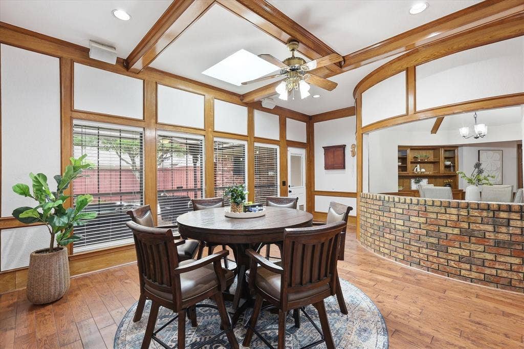 1516 Glastonbury Drive, Plano, TX 75075 1516 Glastonbury Drive, Plano, TX 75075