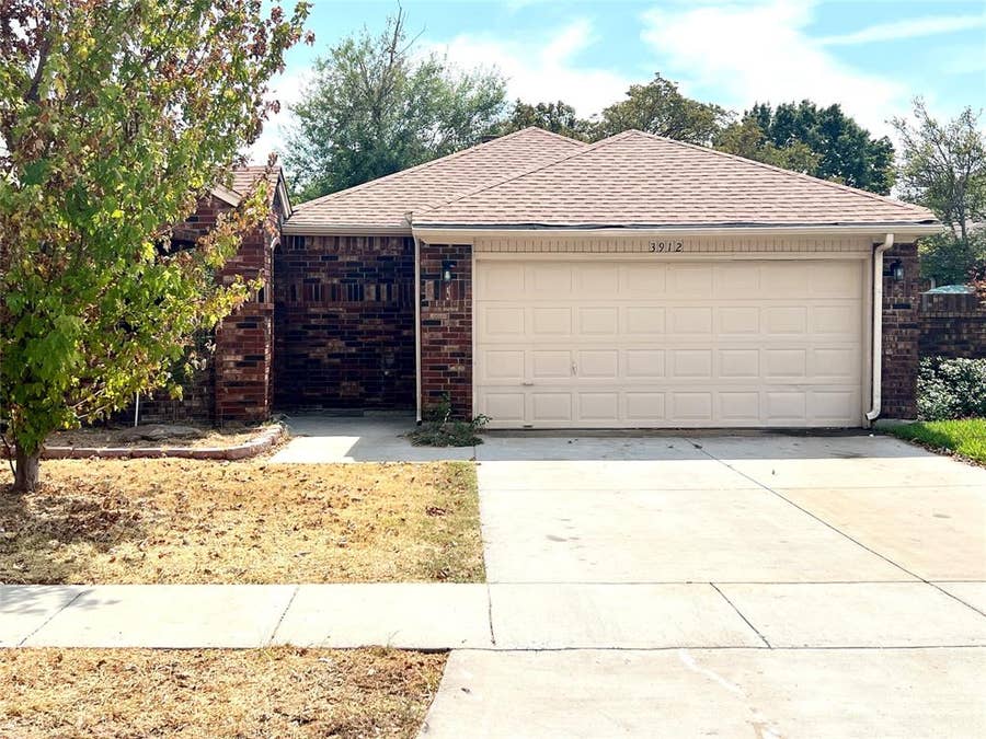 Property photo for 3912 Denham Way, Plano, TX