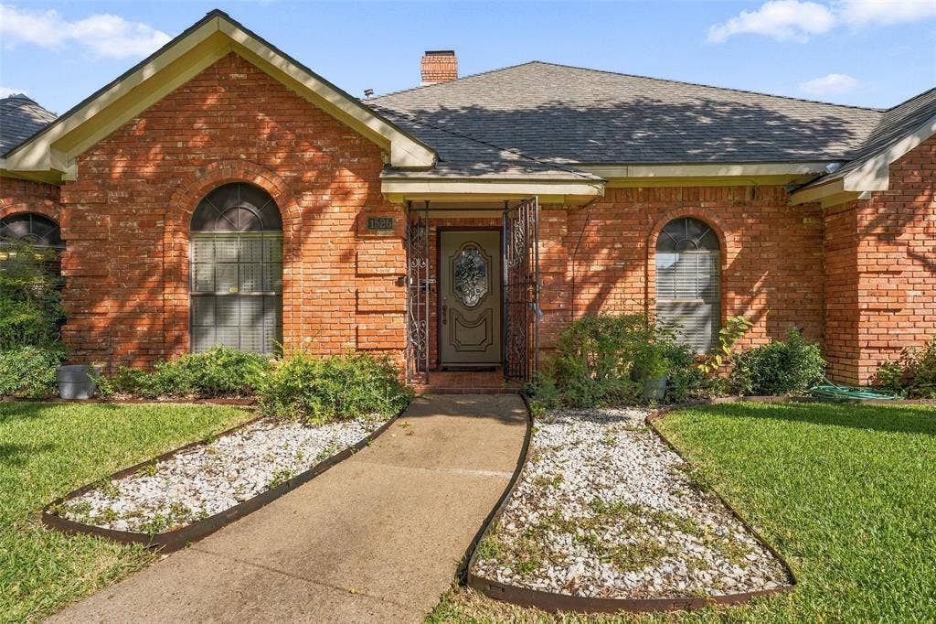 1525 Nettleton Drive, DeSoto, TX 75115 1525 Nettleton Drive, DeSoto, TX 75115