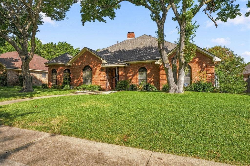 1525 Nettleton Drive, DeSoto, TX 75115 1525 Nettleton Drive, DeSoto, TX 75115