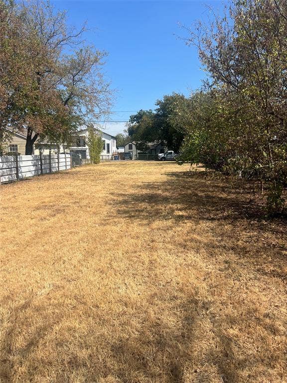 715 N Tillery Avenue, Dallas, TX 75211 715 N Tillery Avenue, Dallas, TX 75211
