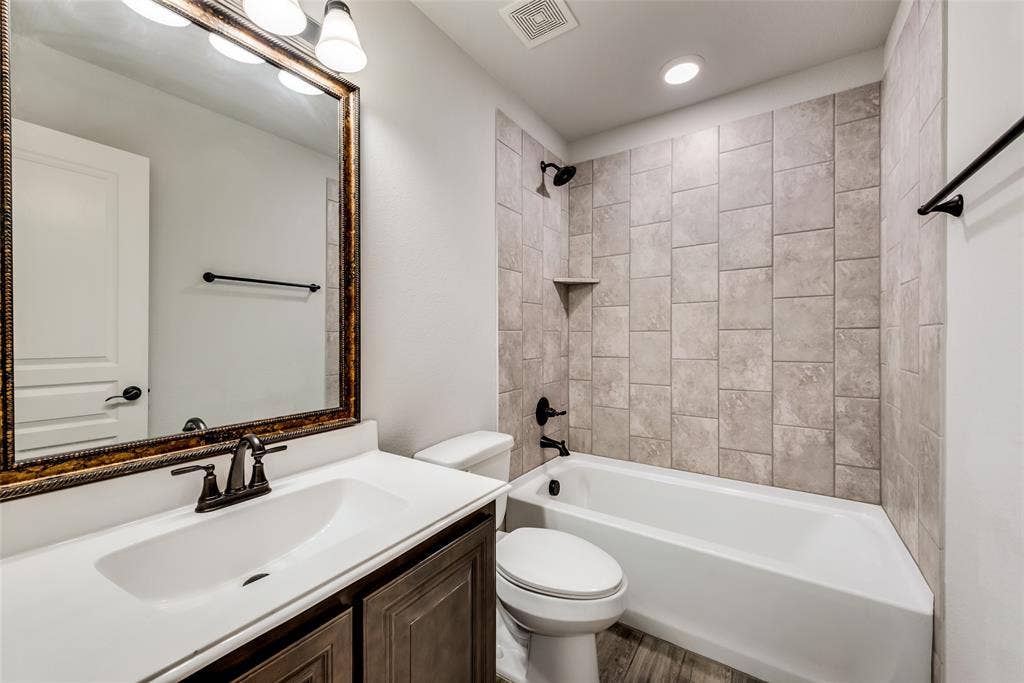 9701 Athens Drive, Argyle, TX 76226 9701 Athens Drive, Argyle, TX 76226