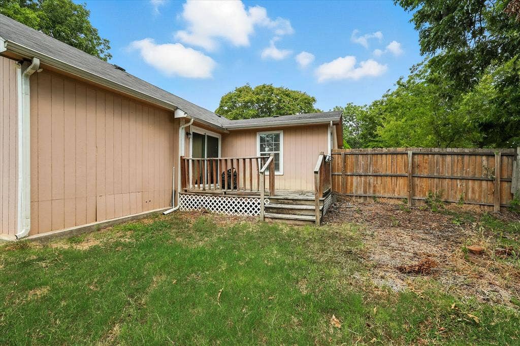 7243 Ash Street, Frisco, TX 75034 Deck