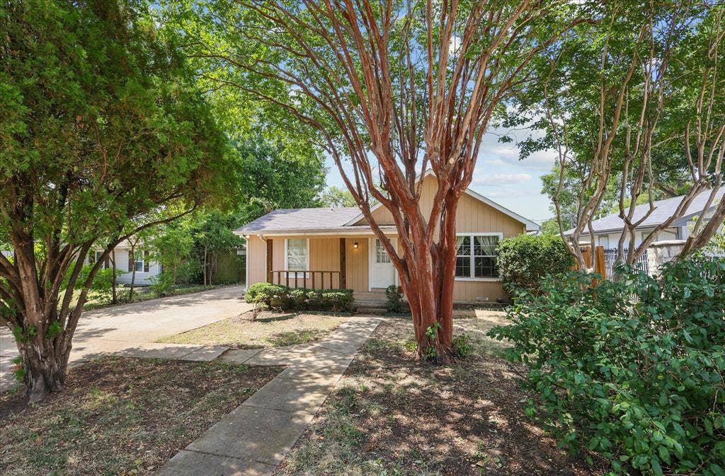 7243 Ash Street, Frisco, TX 75034 7243 Ash Street, Frisco, TX 75034
