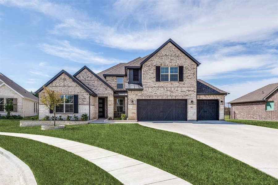 Property photo for 3808 Majesty Court, Heath, TX
