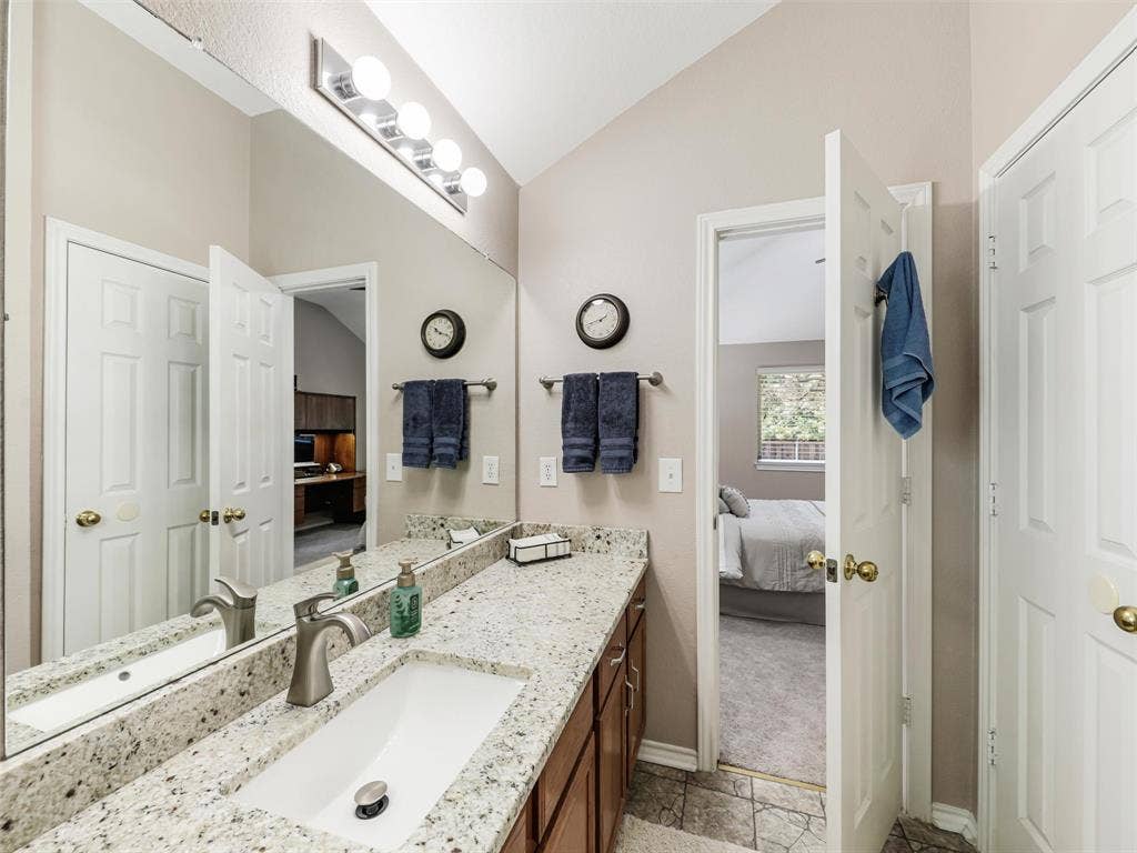 2109 Lilac Circle, McKinney, TX 75071 Granite counters and linen storage