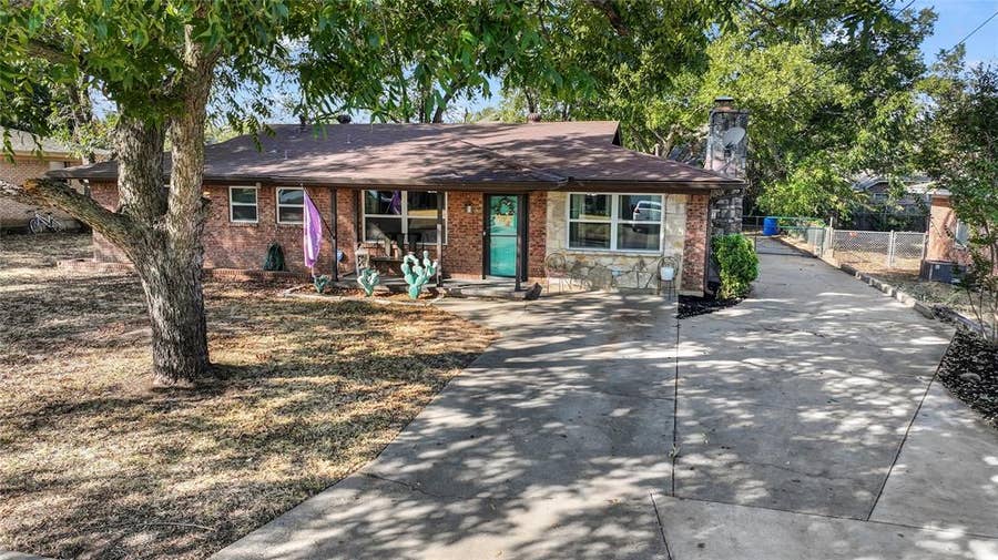 Property photo for 1772 N Bingham Street, Stephenville, TX