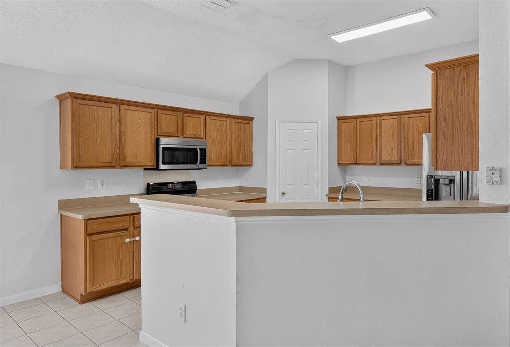 3526 Sedona Drive, Grand Prairie, TX 75052 3526 Sedona Drive, Grand Prairie, TX 75052