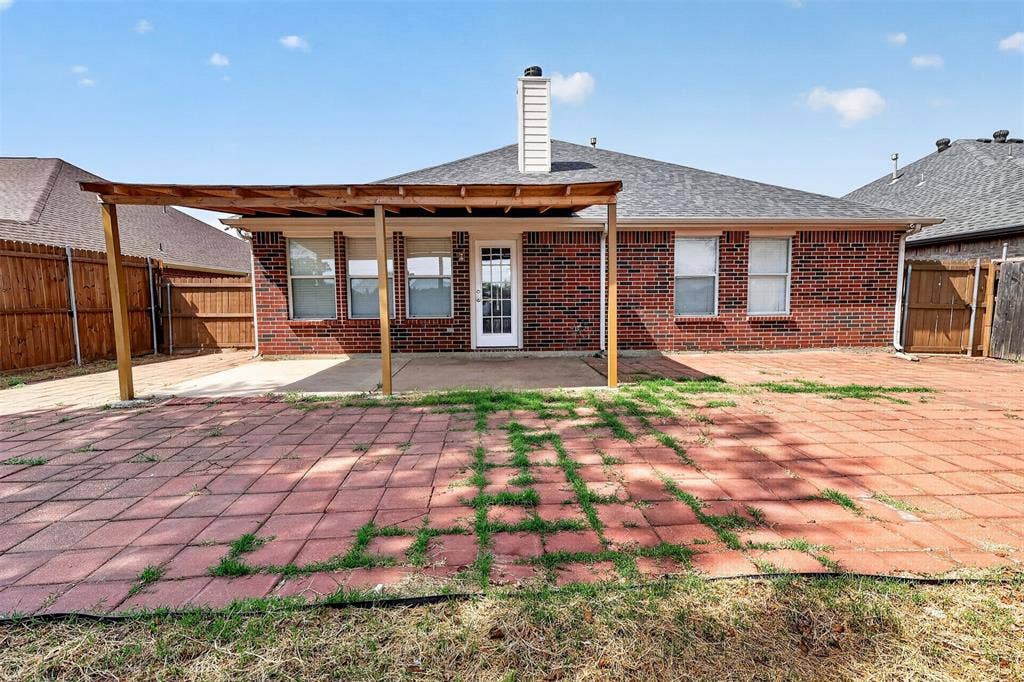 3526 Sedona Drive, Grand Prairie, TX 75052 3526 Sedona Drive, Grand Prairie, TX 75052
