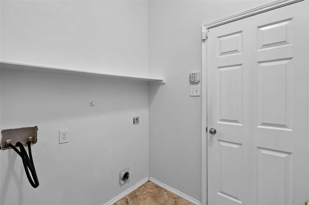 3526 Sedona Drive, Grand Prairie, TX 75052 3526 Sedona Drive, Grand Prairie, TX 75052