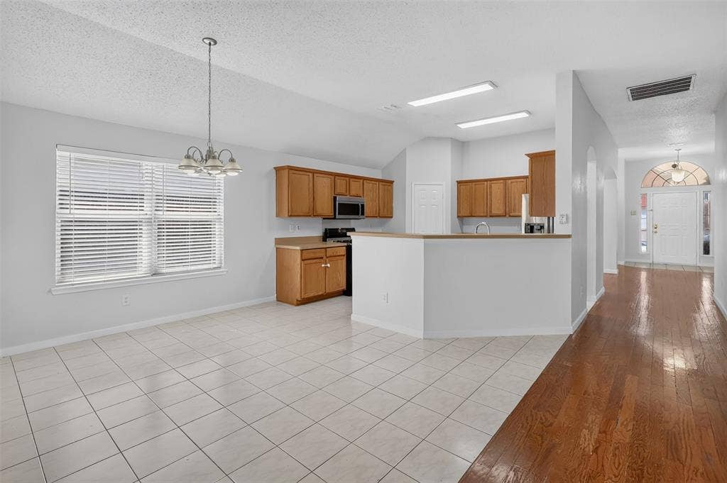 3526 Sedona Drive, Grand Prairie, TX 75052 3526 Sedona Drive, Grand Prairie, TX 75052