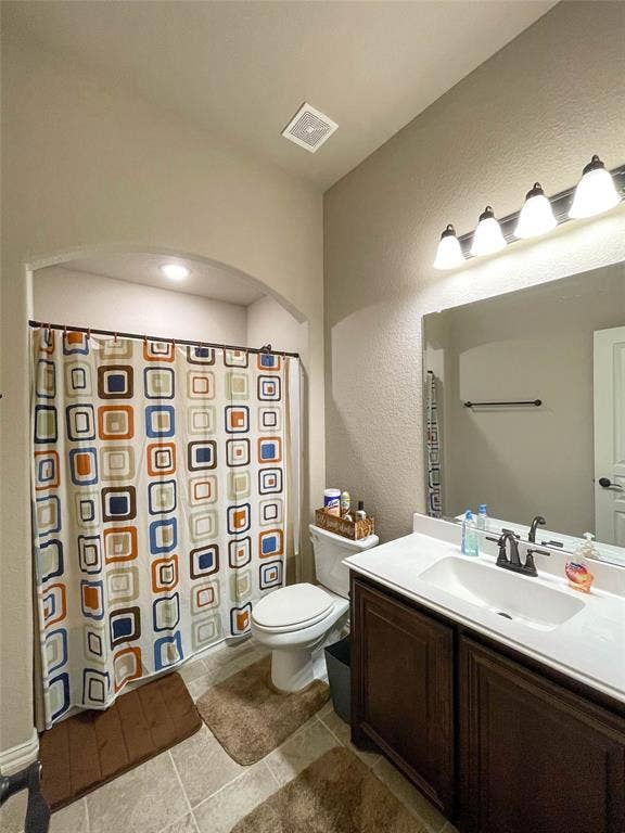 4100 Snowberry Lane, Fort Worth, TX 76036