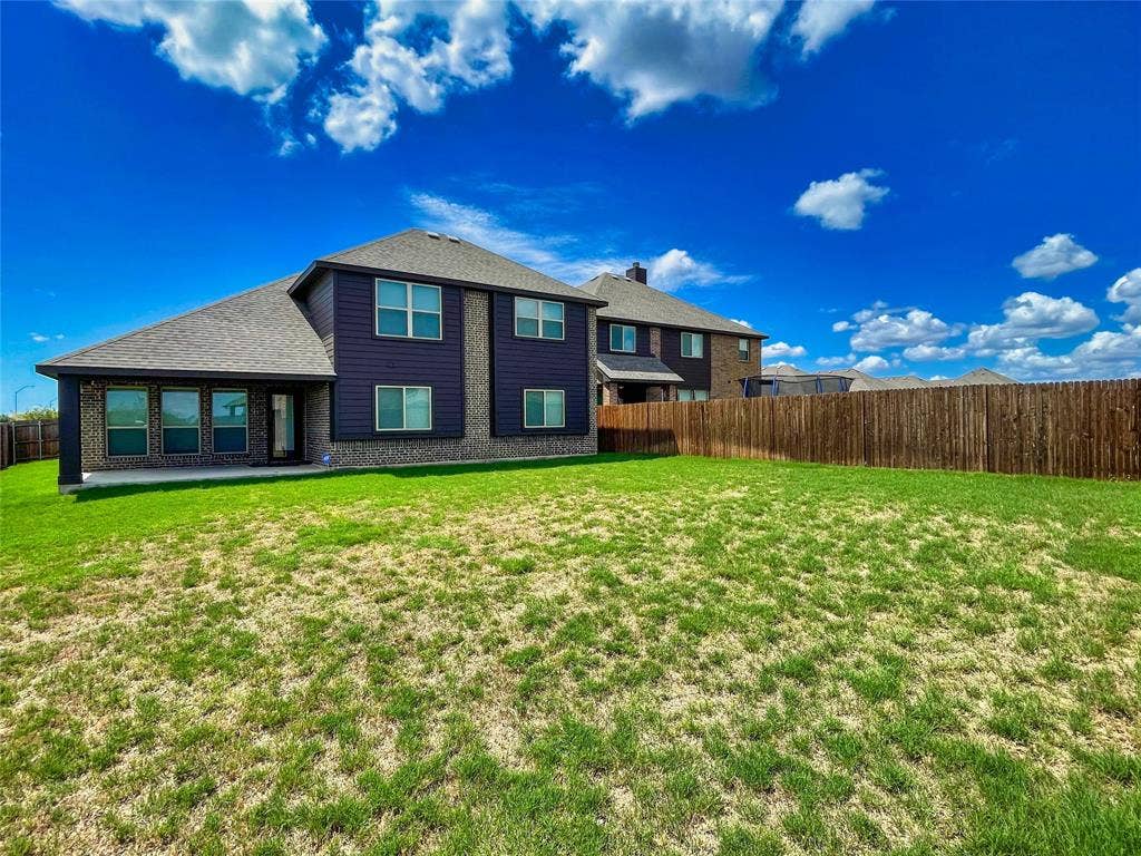 4100 Snowberry Lane, Fort Worth, TX 76036