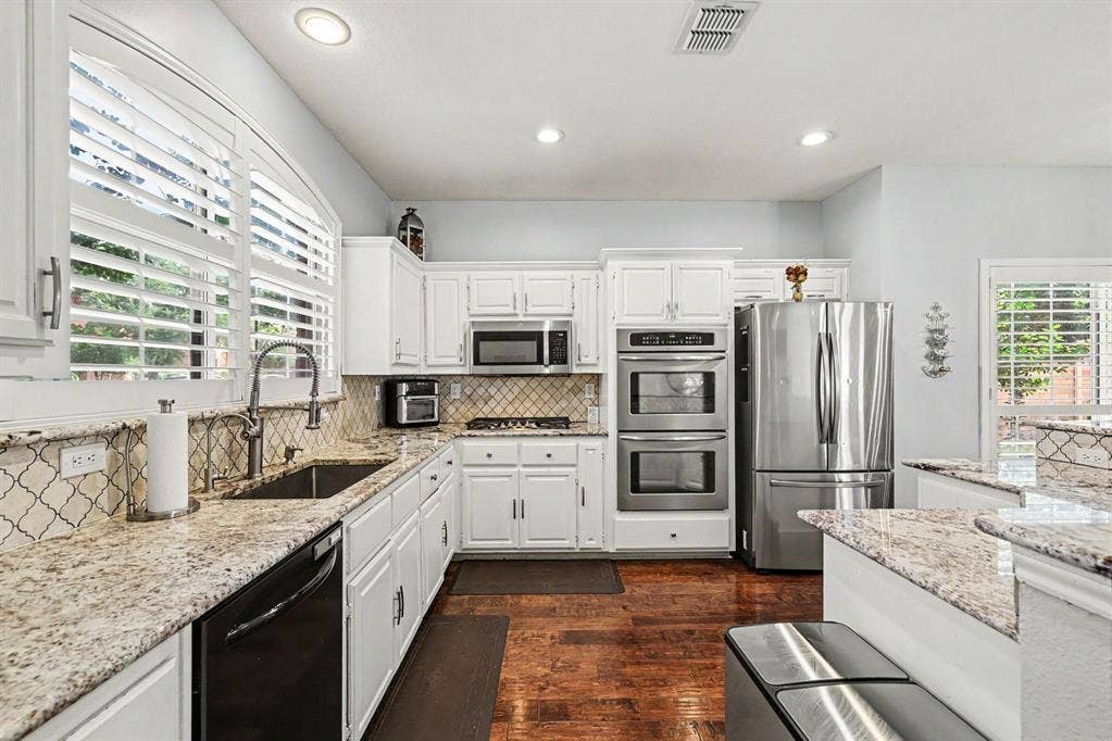 2912 Barksdale Drive, Plano, TX 75025 2912 Barksdale Drive, Plano, TX 75025