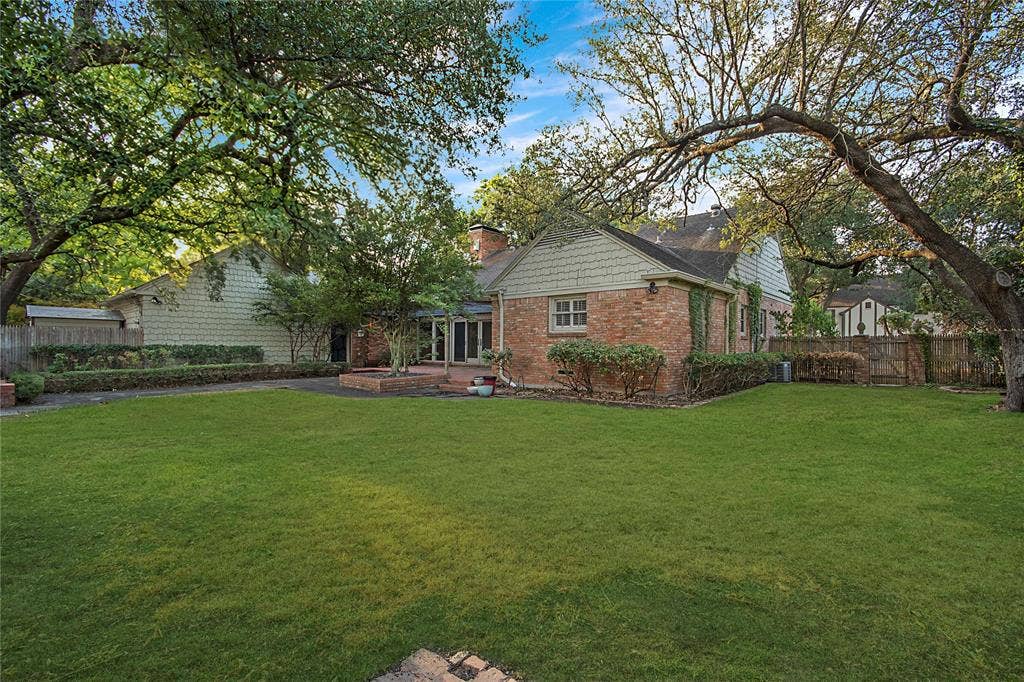 5859 Colhurst Street, Dallas, TX 75230 5859 Colhurst Street, Dallas, TX 75230