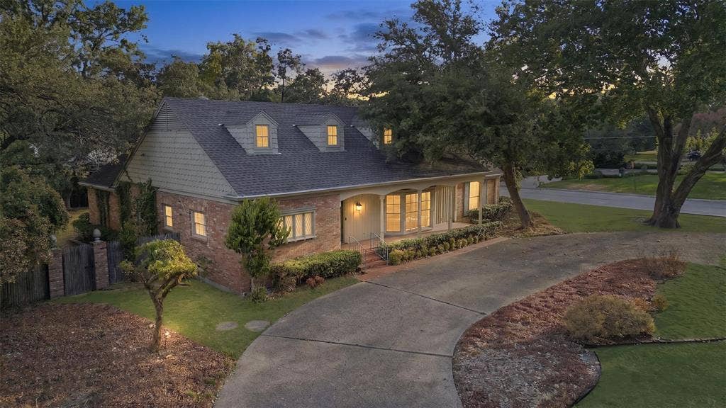 5859 Colhurst Street, Dallas, TX 75230 5859 Colhurst Street, Dallas, TX 75230