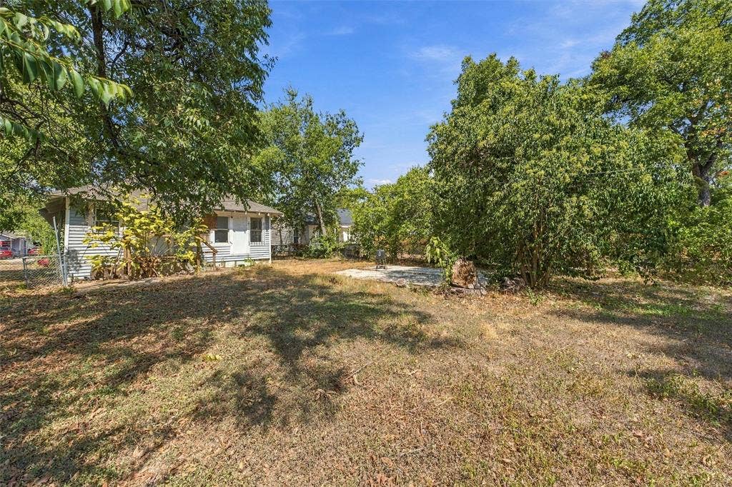 2114 lyle Avenue, Waco, TX 76708 2114 lyle Avenue, Waco, TX 76708