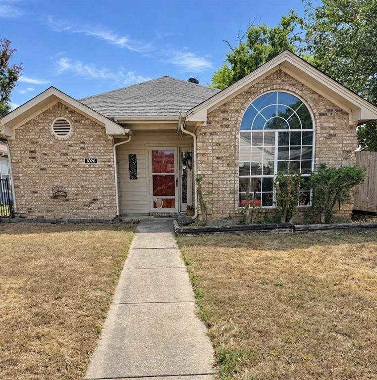 Property photo for 1026 Sanders Drive, Duncanville, TX