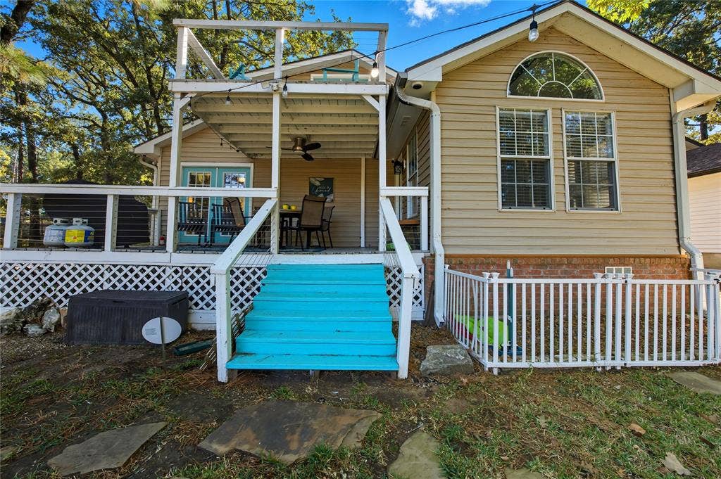 517 Shore Line Drive, Tool, TX 75143 517 Shore Line Drive, Tool, TX 75143