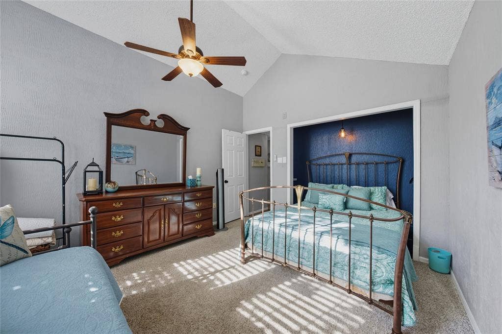 517 Shore Line Drive, Tool, TX 75143 517 Shore Line Drive, Tool, TX 75143