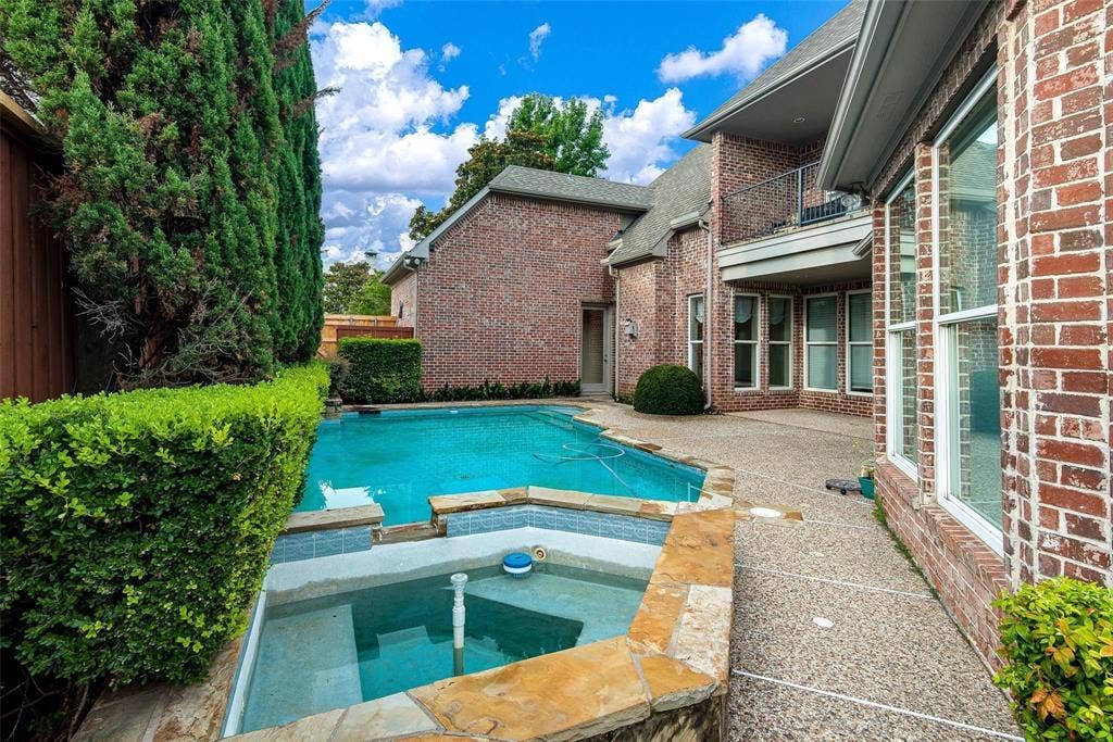 5933 King William Drive, Plano, TX 75093 5933 King William Drive, Plano, TX 75093