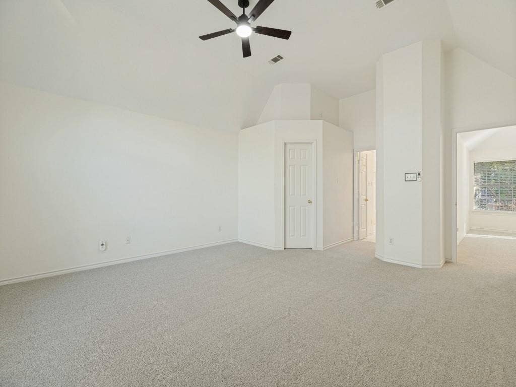 2032 Liverpool Drive, Plano, TX 75025 2032 Liverpool Drive, Plano, TX 75025