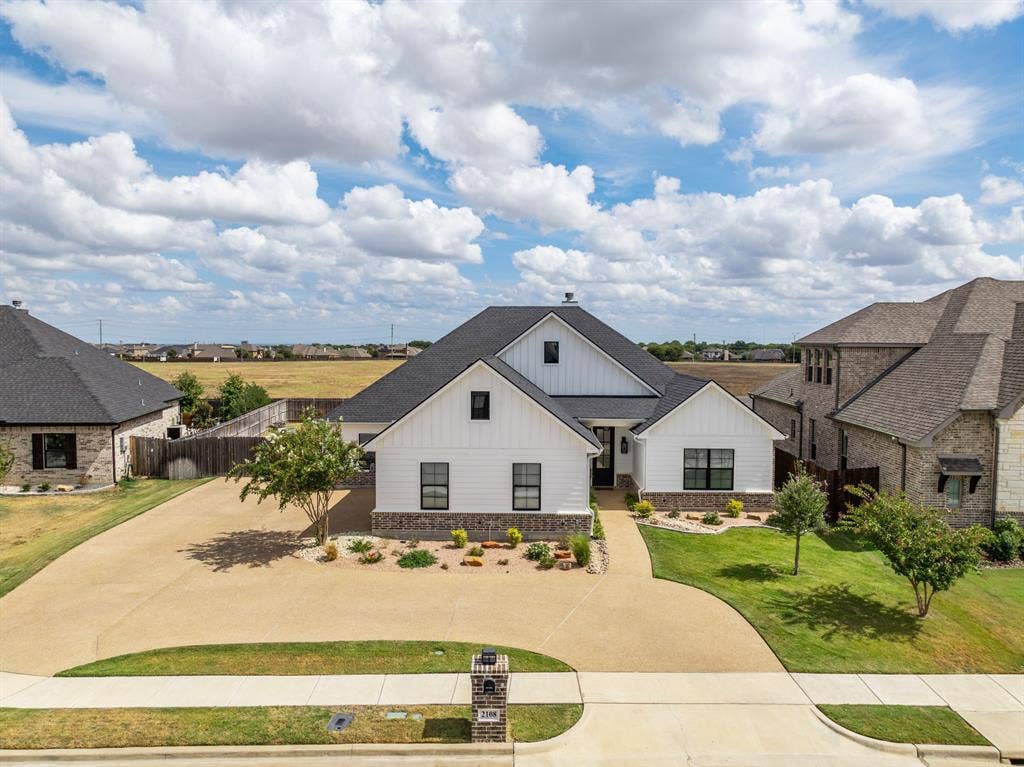 2108 Stinson Court, Lorena, TX 76655 2108 Stinson Court, Lorena, TX 76655