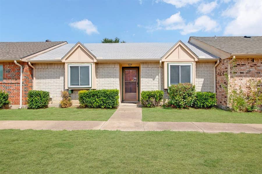 Property photo for 4 E Mountain Creek Court, #11, Grand Prairie, TX