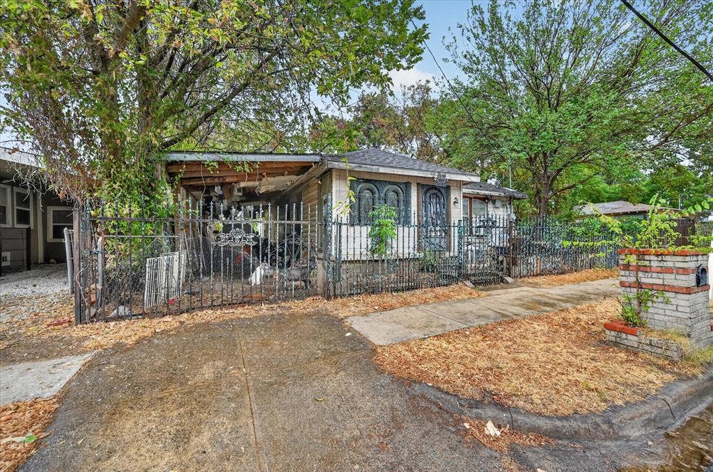 1727 Morris Street, Dallas, TX 75212 1727 Morris Street, Dallas, TX 75212