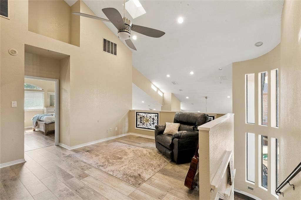 5057 Trail Lake Drive, Plano, TX 75093 5057 Trail Lake Drive, Plano, TX 75093