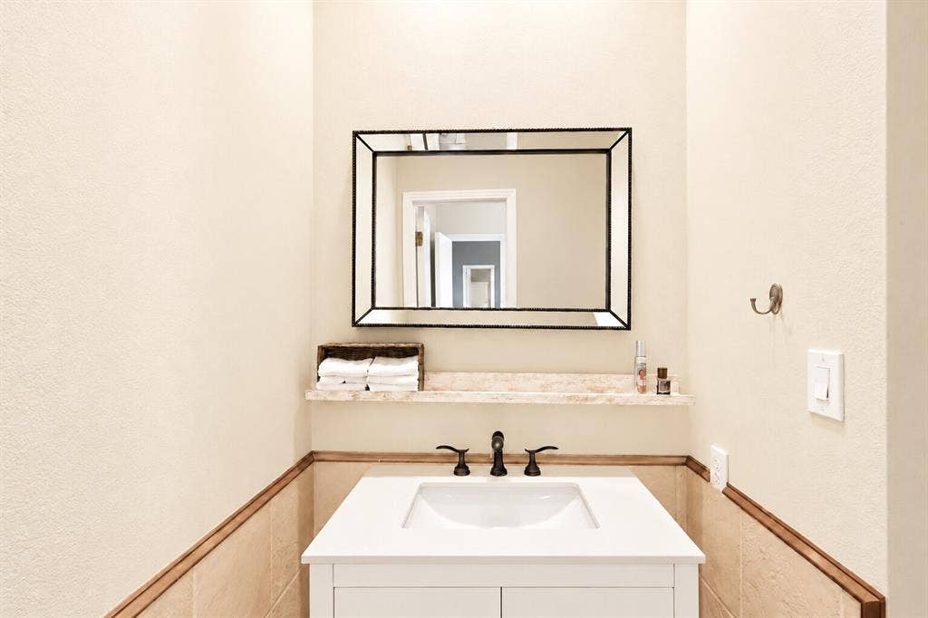 5057 Trail Lake Drive, Plano, TX 75093 5057 Trail Lake Drive, Plano, TX 75093