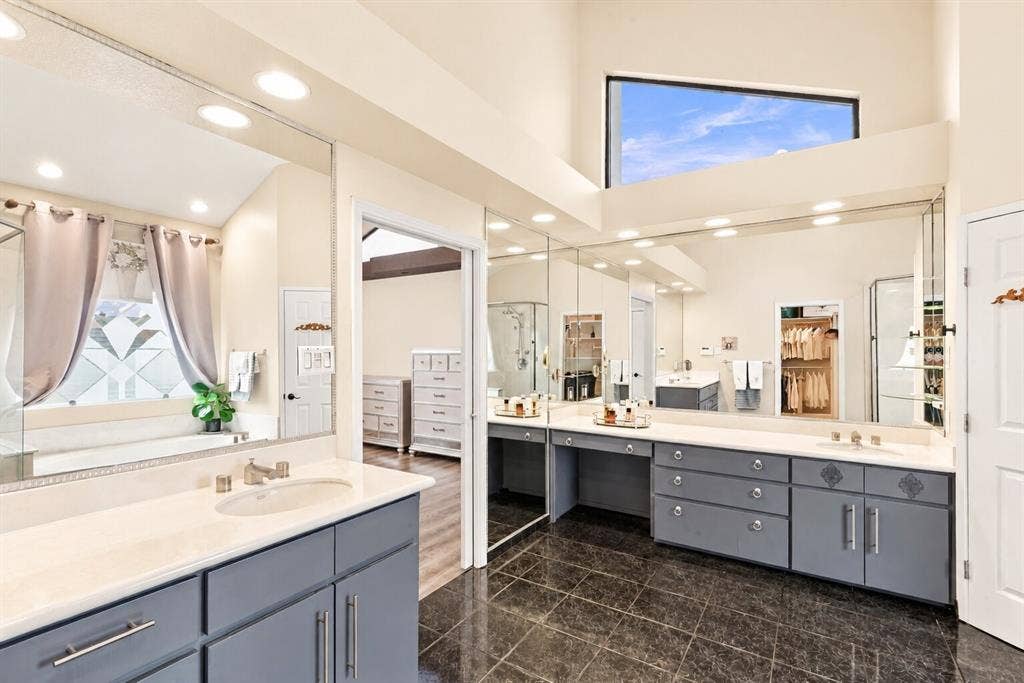 5057 Trail Lake Drive, Plano, TX 75093 5057 Trail Lake Drive, Plano, TX 75093