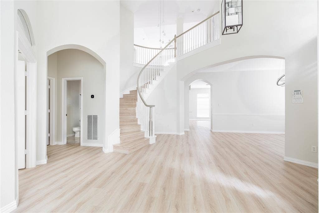 2305 Eldger Drive, Plano, TX 75025 2305 Eldger Drive, Plano, TX 75025