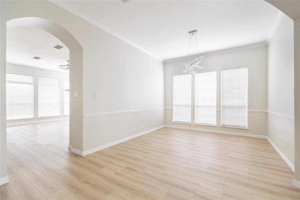 2305 Eldger Drive, Plano, TX 75025 2305 Eldger Drive, Plano, TX 75025