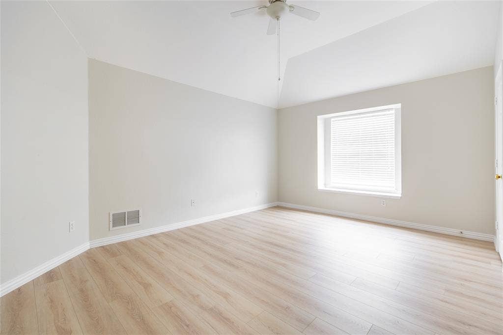2305 Eldger Drive, Plano, TX 75025 2305 Eldger Drive, Plano, TX 75025