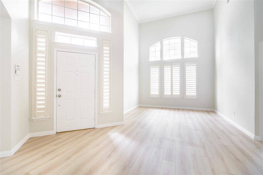2305 Eldger Drive, Plano, TX 75025 2305 Eldger Drive, Plano, TX 75025