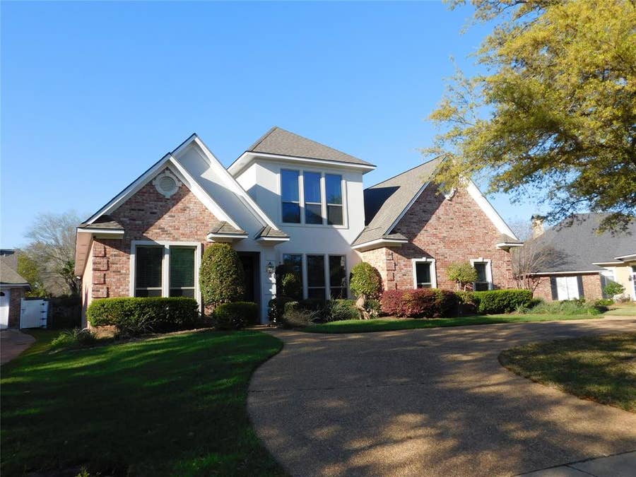 Property photo for 204 Summertree Court, Bossier City, LA