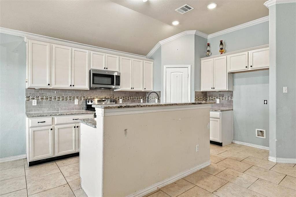 112 Oak Meadow Trail, Waco, TX 76657 112 Oak Meadow Trail, Waco, TX 76657