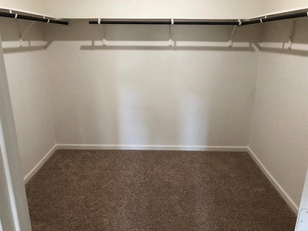 718 Windsor Court, Lavon, TX 75166 718 Windsor Court, Lavon, TX 75166