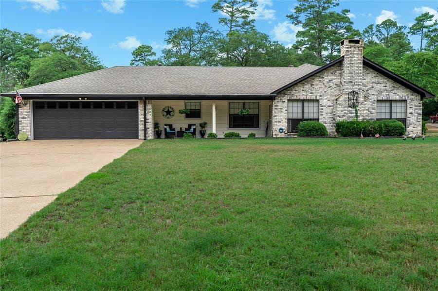 Property photo for 176 Woodside Lane, Holly Lake Ranch, TX