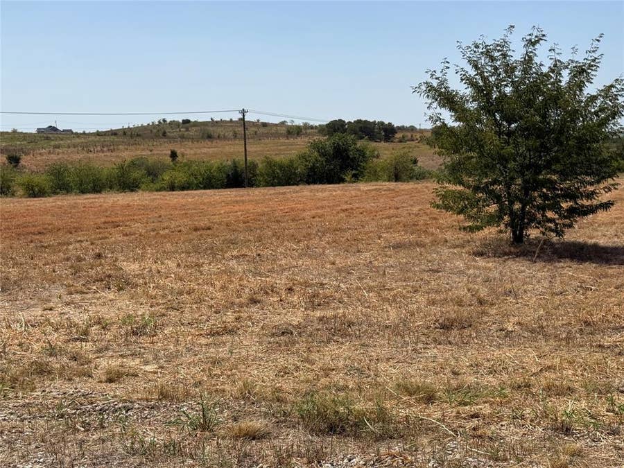 Property photo for 2601 Lucky Pepper Drive, Granbury, TX