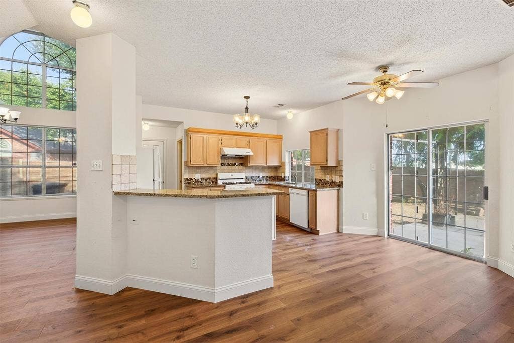 3100 Verbena Drive, Plano, TX 75075 3100 Verbena Drive, Plano, TX 75075