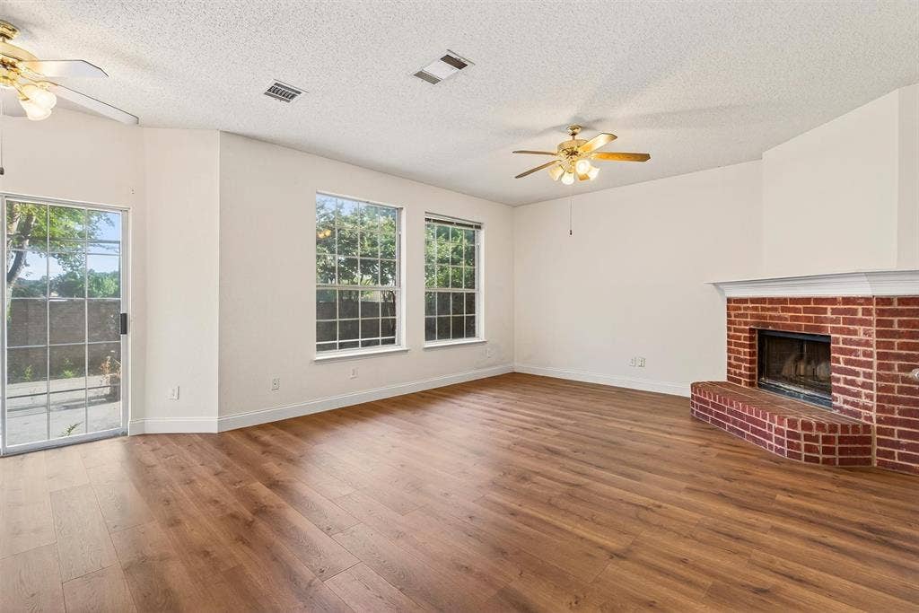 3100 Verbena Drive, Plano, TX 75075 3100 Verbena Drive, Plano, TX 75075