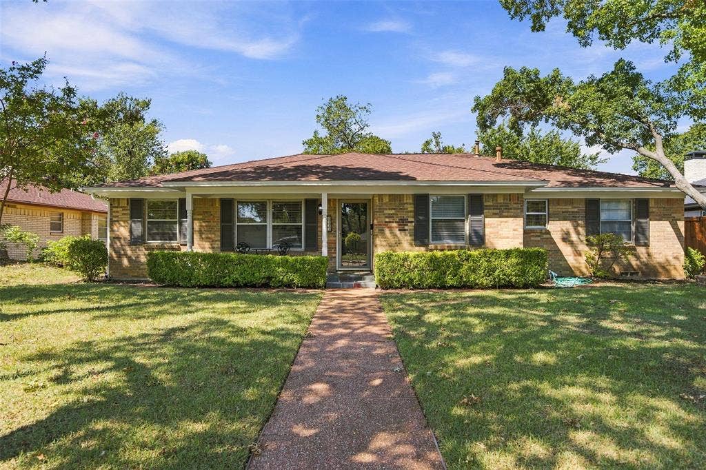 8311 Baumgarten Drive, Dallas, TX 75228