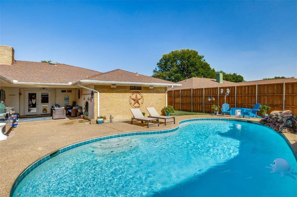 2617 Pinehurst Drive, Plano, TX 75075 2617 Pinehurst Drive, Plano, TX 75075