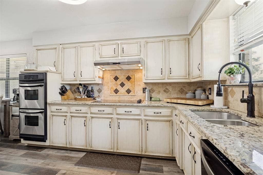 2617 Pinehurst Drive, Plano, TX 75075 2617 Pinehurst Drive, Plano, TX 75075