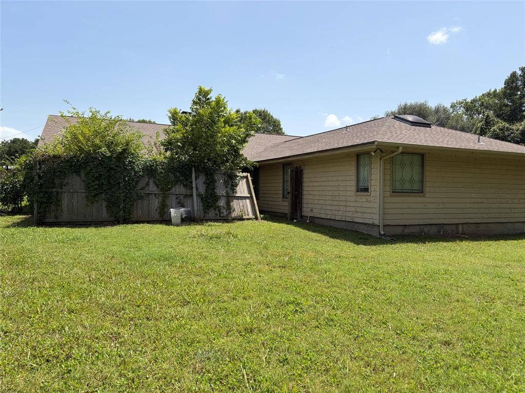200 Windridge Trail, Burleson, TX 76028 200 Windridge Trail, Burleson, TX 76028