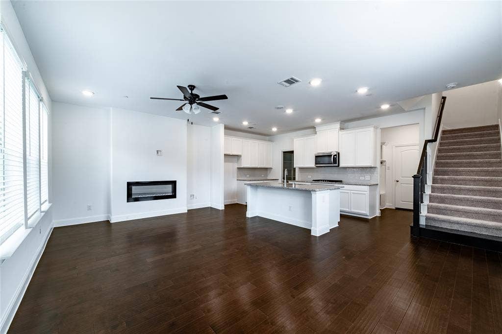 3509 Treasure Drive, Plano, TX 75074 Open living and Kitchen 1st floor